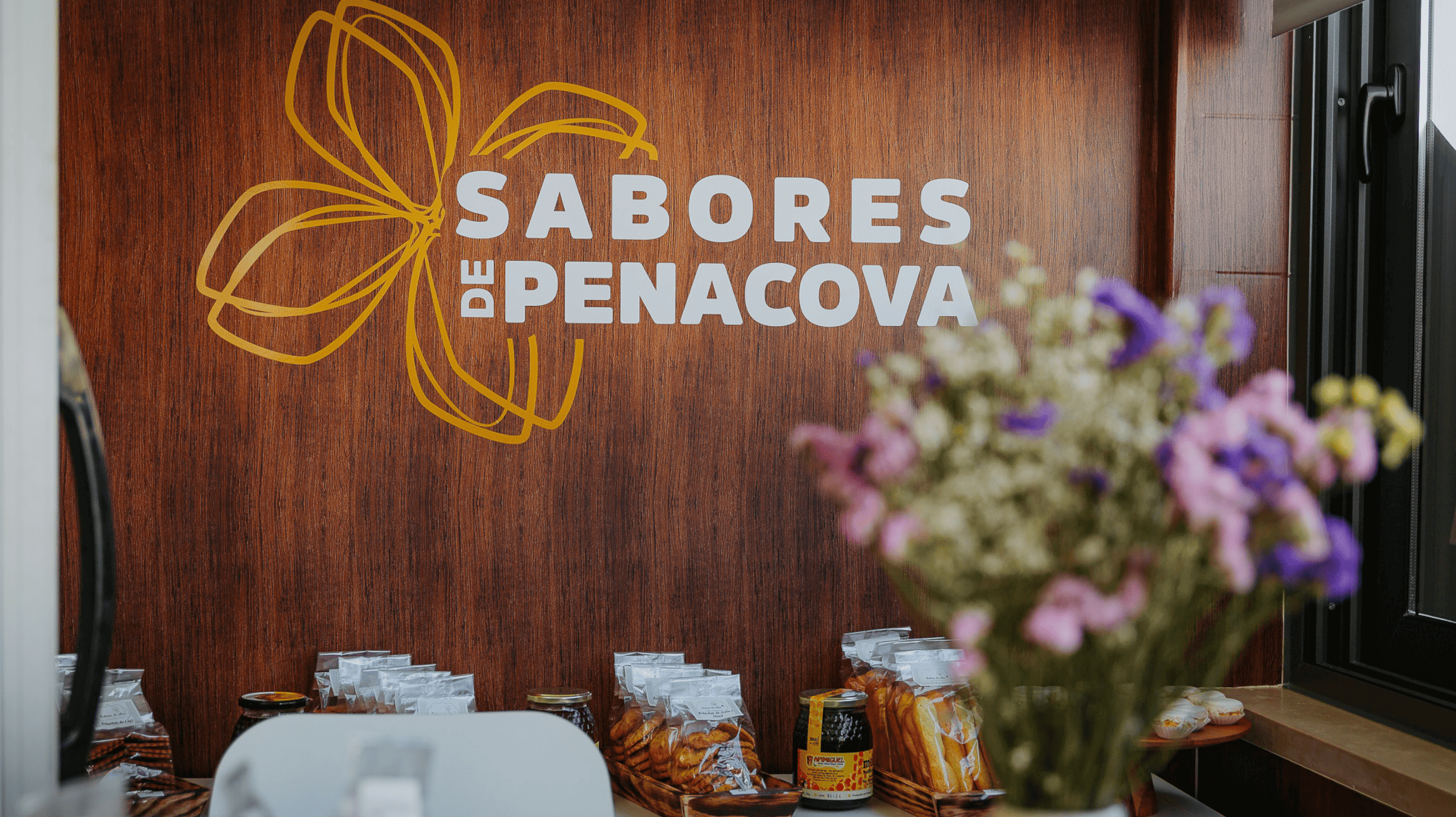 Loja Sabores de Penacova celebra primeiro aniversário com noite de fados